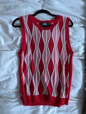 Eva Franco Red and Pink Sleeveless Wave Knit Tank